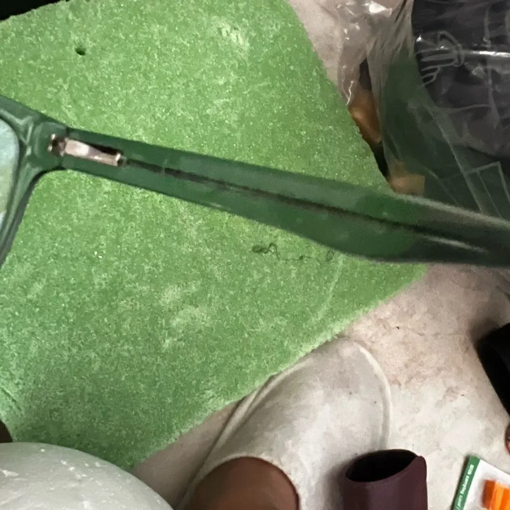 Bethenny glasses sheek green prescription unisex